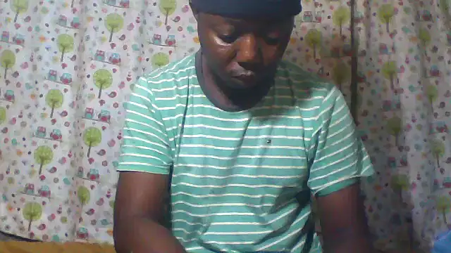 Snapshot of little__joy chatting on 05/07/26, 03:48 little joy online show from 05/07/26, 03:48