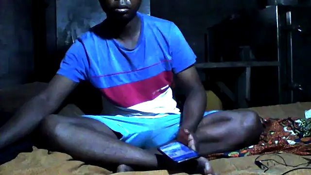 Snapshot of little__joy chatting on 02/09/26, 09:29 little joy online show from 02/09/26, 09:29