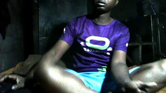 Snapshot of little__joy chatting on 02/18/26, 06:11 little joy online show from 02/18/26, 06:11