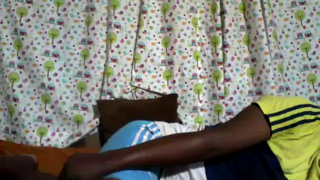 Snapshot of little__joy chatting on 02/20/26, 01:35 little joy online show from 02/20/26, 01:35