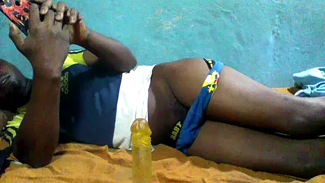 Snapshot of little__joy chatting on 03/12/26, 12:16 little joy online show from 03/12/26, 12:16