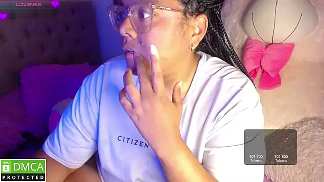 KittyHot20 online show from 10/27/25, 10:54