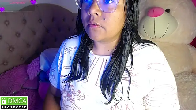 KittyHot20 online show from 11/28/25, 01:00