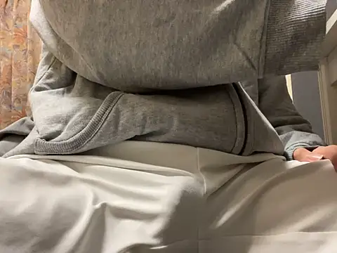 Snapshot of lkun9 chatting on 12/04/24, 03:59 lkun9 online show from 12/04/24, 03:59