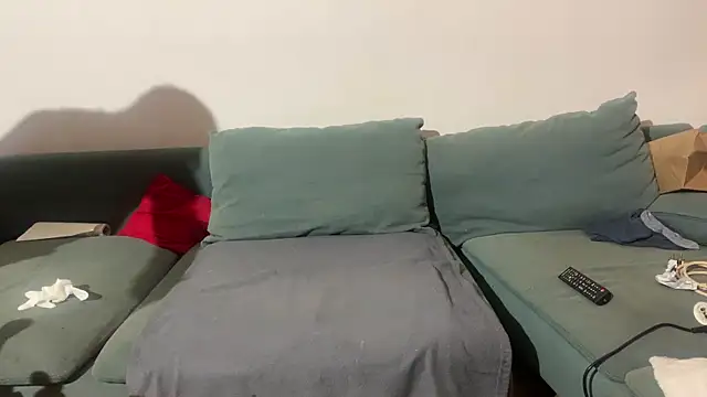 devote schlampe00 online show from 12/22/25, 12:44