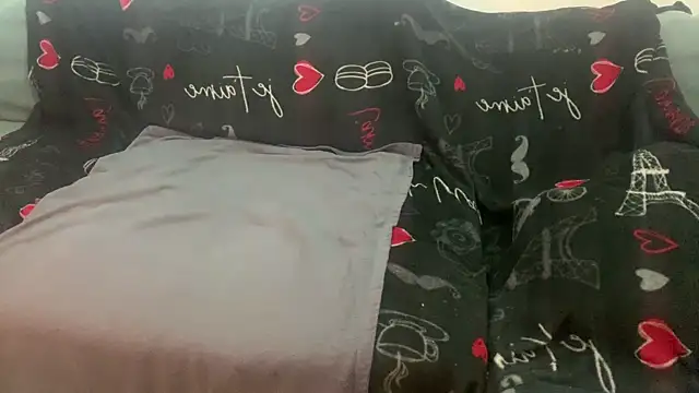 devote schlampe00 online show from 09/28/25, 12:17