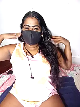 Snapshot of DISNI1997 chatting on 02/06/25, 06:13 DISNI1997 online show from 02/06/25, 06:13