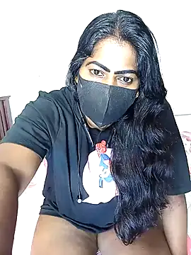 Snapshot of DISNI1997 chatting on 02/06/25, 09:28 DISNI1997 online show from 02/06/25, 09:28