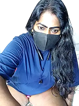 Snapshot of DISNI1997 chatting on 02/07/25, 08:20 DISNI1997 online show from 02/07/25, 08:20