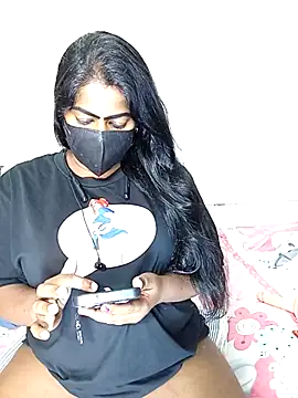 Snapshot of DISNI1997 chatting on 02/14/25, 05:19 DISNI1997 online show from 02/14/25, 05:19