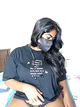 Snapshot of DISNI1997 chatting on 02/16/25, 04:42 DISNI1997 online show from 02/16/25, 04:42