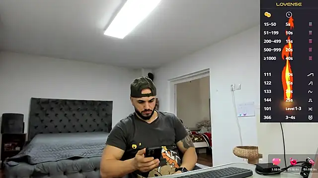 supermanboy94 online show from 03/25/26, 06:35