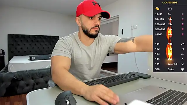 supermanboy94 online show from 02/03/26, 07:35