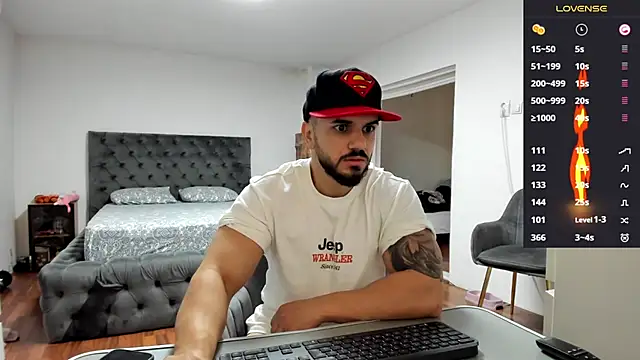 supermanboy94 online show from 11/26/25, 06:46