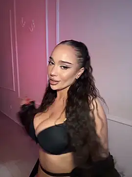 CardiSweetBaby online show from 04/28/26, 05:50