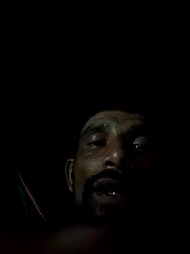 Tiago0031 online show from 12/02/25, 10:11