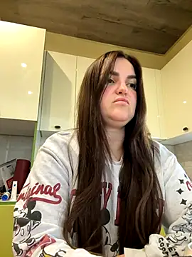 Karolina llove online show from 11/01/25, 10:31