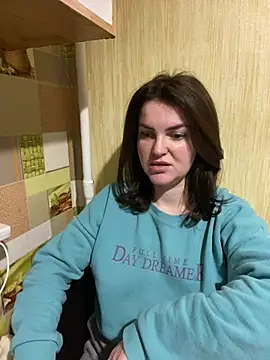 Snapshot of Karolina_llove chatting on 02/08/25, 06:33 Karolina llove online show from 02/08/25, 06:33