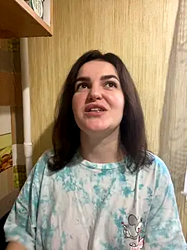 Snapshot of Karolina_llove chatting on 12/03/24, 09:28 Karolina llove online show from 12/03/24, 09:28