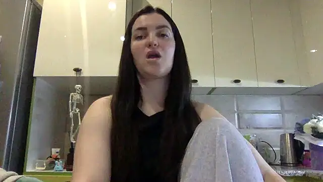Snapshot of Karolina_llove chatting on 10/06/25, 07:36 Karolina llove online show from 10/06/25, 07:36