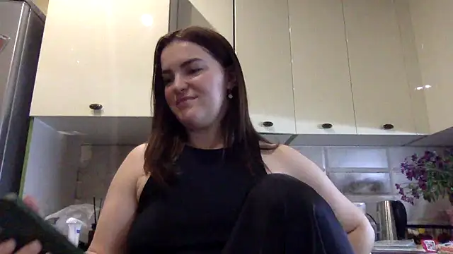 Snapshot of Karolina_llove chatting on 09/16/25, 09:16 Karolina llove online show from 09/16/25, 09:16