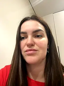 Karolina llove online show from 12/01/25, 12:06