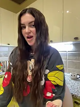 Karolina llove online show from 11/09/25, 11:20