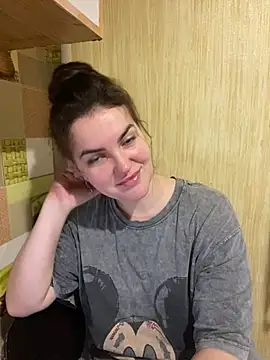 Snapshot of Karolina_llove chatting on 12/22/24, 05:44 Karolina llove online show from 12/22/24, 05:44