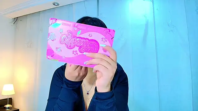 lina bedoya  online show from 03/20/26, 11:22