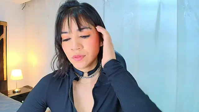lina bedoya  online show from 05/08/26, 11:36