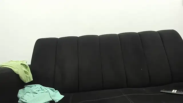 Kika teem online show from 09/28/25, 03:57