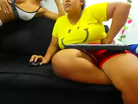 Kika teem online show from 09/30/25, 02:39