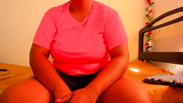 Kika teem online show from 01/14/26, 01:59