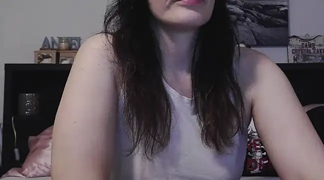 CrystalLakeXO online show from 03/20/25, 08:53