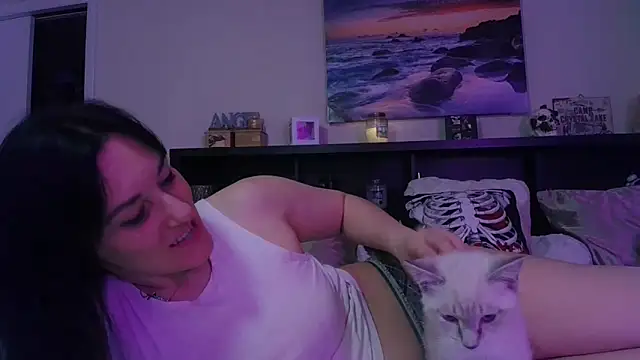 CrystalLakeXO online show from 12/15/25, 05:24