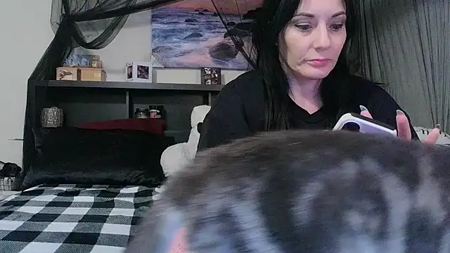 CrystalLakeXO online show from 01/13/26, 06:17