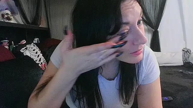 CrystalLakeXO online show from 03/25/26, 06:13