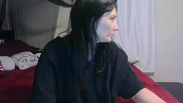 CrystalLakeXO online show from 03/02/26, 06:25