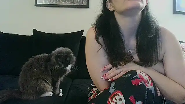 CrystalLakeXO online show from 10/10/25, 04:24