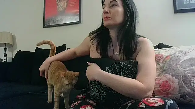 CrystalLakeXO online show from 10/06/25, 06:25