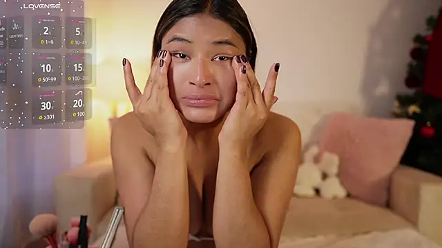 SaraParisi online show from 11/17/25, 10:47