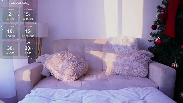 SaraParisi online show from 12/20/25, 10:23