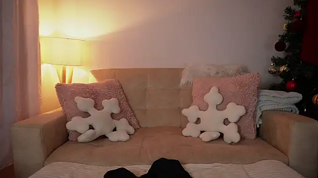 SaraParisi online show from 11/26/25, 10:54