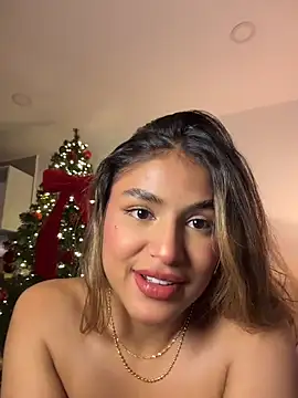 SaraParisi online show from 12/17/25, 11:43