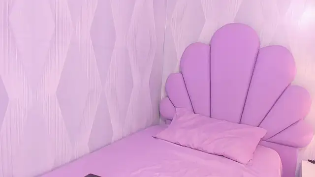 Lesly sexy4u online show from 04/10/26, 03:46