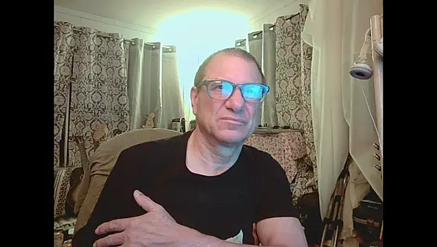 Snapshot of coryassman chatting on 06/08/26, 03:29 coryassman online show from 06/08/26, 03:29