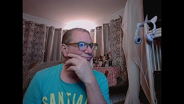 Snapshot of coryassman chatting on 07/16/26, 05:15 coryassman online show from 07/16/26, 05:15