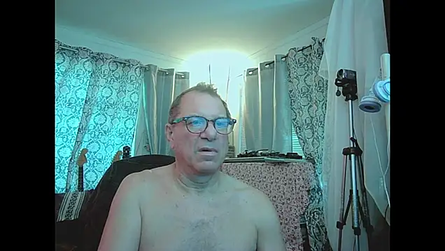 coryassman online show from 04/22/26, 07:42