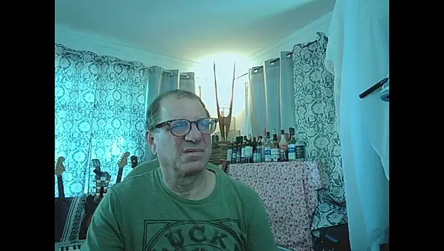 Snapshot of coryassman chatting on 06/19/26, 06:47 coryassman online show from 06/19/26, 06:47