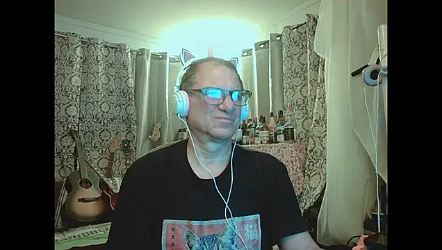 Snapshot of coryassman chatting on 06/25/26, 06:07 coryassman online show from 06/25/26, 06:07